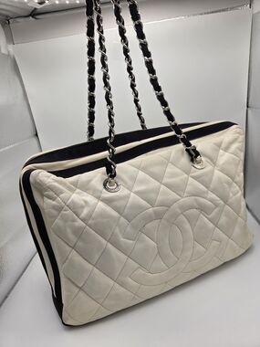Vintage CHANEL Quilted Shopping Tote White & Black